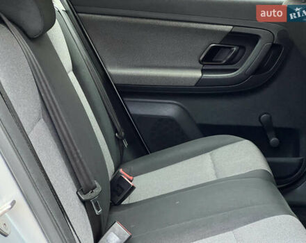 Шкода Фабия 2011 в Трускавце на Automoto.ua Серый Шкода Фабия, объемом двигателя 1.6 л и пробегом 242 тыс. км за 5950 $, фото 94 на Automoto.ua