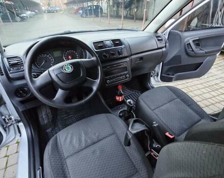 Сірий Шкода Фабія, об'ємом двигуна 1.6 л та пробігом 265 тис. км за 4650 $, фото 28 на Automoto.ua