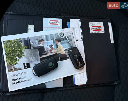 Серый Шкода Фабия, объемом двигателя 1.2 л и пробегом 161 тыс. км за 6600 $, фото 47 на Automoto.ua