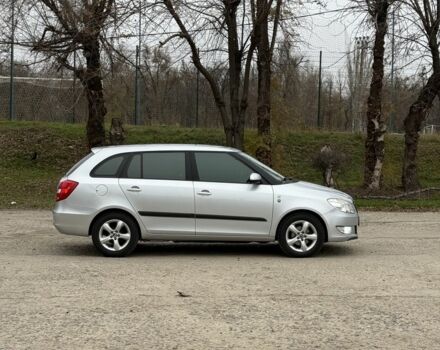 Сірий Шкода Фабія, об'ємом двигуна 1.2 л та пробігом 201 тис. км за 5500 $, фото 3 на Automoto.ua