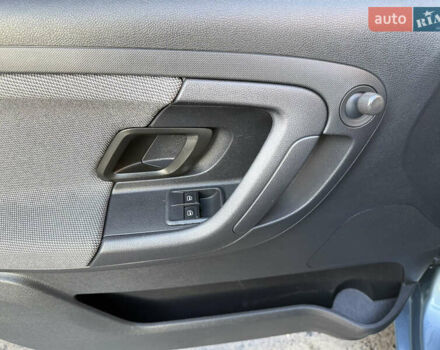 Сірий Шкода Фабія, об'ємом двигуна 1.2 л та пробігом 199 тис. км за 5000 $, фото 14 на Automoto.ua