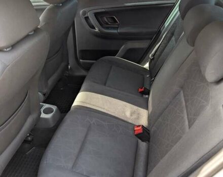 Сірий Шкода Фабія, об'ємом двигуна 1.6 л та пробігом 233 тис. км за 6000 $, фото 7 на Automoto.ua