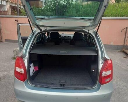 Шкода Фабия 2011 в Хмельницком на Automoto.ua Серый Шкода Фабия, объемом двигателя 1.2 л и пробегом 285 тыс. км за 6200 $, фото 2 на Automoto.ua