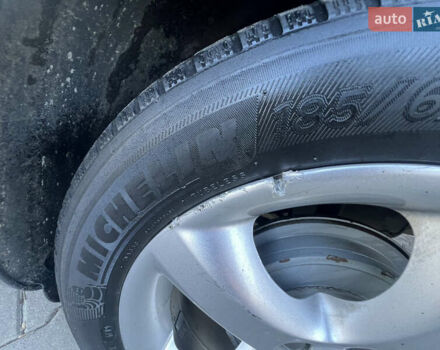 Сірий Шкода Фабія, об'ємом двигуна 1.2 л та пробігом 300 тис. км за 4399 $, фото 7 на Automoto.ua