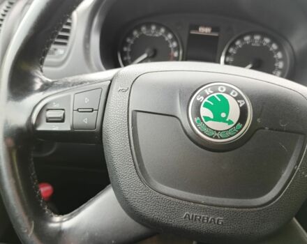 Сірий Шкода Фабія, об'ємом двигуна 1.2 л та пробігом 290 тис. км за 5500 $, фото 4 на Automoto.ua