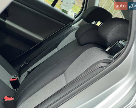 Шкода Фабия 2011 в Трускавце на Automoto.ua Серый Шкода Фабия, объемом двигателя 1.6 л и пробегом 242 тыс. км за 5950 $, фото 86 на Automoto.ua