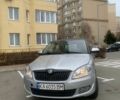 Серый Шкода Фабия, объемом двигателя 1.4 л и пробегом 300 тыс. км за 4200 $, фото 1 на Automoto.ua