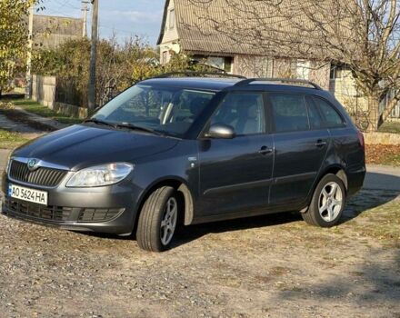Шкода Фабия 2011 в Белой Церкве на Automoto.ua Серый Шкода Фабия, объемом двигателя 1.2 л и пробегом 202 тыс. км за 7800 $, фото 3 на Automoto.ua