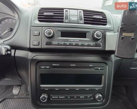 Серый Шкода Фабия, объемом двигателя 1.6 л и пробегом 302 тыс. км за 6350 $, фото 15 на Automoto.ua