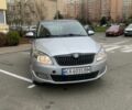 Сірий Шкода Фабія, об'ємом двигуна 1.4 л та пробігом 300 тис. км за 3402 $, фото 1 на Automoto.ua