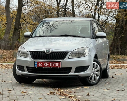 Шкода Фабия 2011 в Трускавце на Automoto.ua Серый Шкода Фабия, объемом двигателя 1.6 л и пробегом 242 тыс. км за 5950 $, фото 30 на Automoto.ua