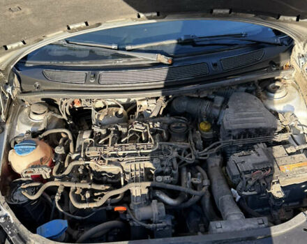 Серый Шкода Фабия, объемом двигателя 1.6 л и пробегом 350 тыс. км за 2499 $, фото 7 на Automoto.ua