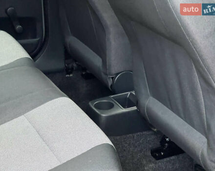 Шкода Фабия 2011 в Трускавце на Automoto.ua Серый Шкода Фабия, объемом двигателя 1.6 л и пробегом 242 тыс. км за 5950 $, фото 96 на Automoto.ua