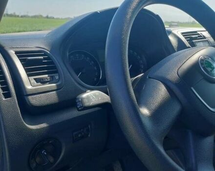 Шкода Фабия 2011 в Полтаве на Automoto.ua Серый Шкода Фабия, объемом двигателя 1.2 л и пробегом 115 тыс. км за 6700 $, фото 3 на Automoto.ua