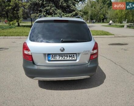 Серый Шкода Фабия, объемом двигателя 1.6 л и пробегом 227 тыс. км за 7500 $, фото 1 на Automoto.ua