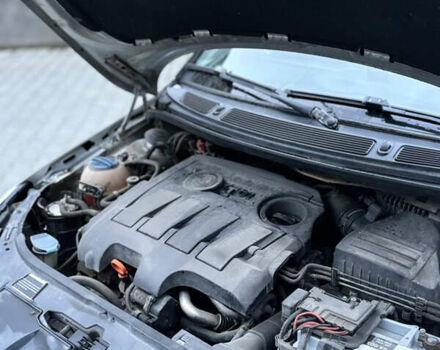 Серый Шкода Фабия, объемом двигателя 1.6 л и пробегом 259 тыс. км за 6200 $, фото 31 на Automoto.ua