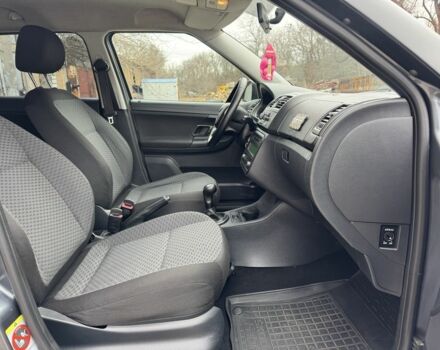 Сірий Шкода Фабія, об'ємом двигуна 1.2 л та пробігом 205 тис. км за 4900 $, фото 17 на Automoto.ua