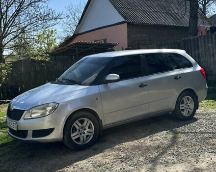 Шкода Фабія 2011 у Мукачеве на Automoto.ua Сірий Шкода Фабія, об'ємом двигуна 1.6 л та пробігом 248 тис. км за 5650 $, фото 9 на Automoto.ua
