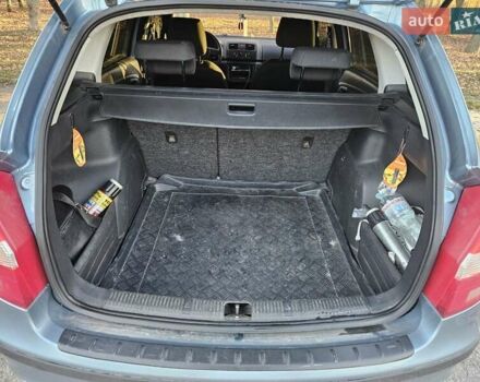 Сірий Шкода Фабія, об'ємом двигуна 1.4 л та пробігом 240 тис. км за 5500 $, фото 5 на Automoto.ua