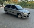 Серый Шкода Фабия, объемом двигателя 1.6 л и пробегом 300 тыс. км за 3299 $, фото 1 на Automoto.ua