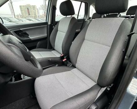 Сірий Шкода Фабія, об'ємом двигуна 1.2 л та пробігом 199 тис. км за 5700 $, фото 14 на Automoto.ua