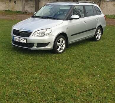 Серый Шкода Фабия, объемом двигателя 1.6 л и пробегом 205 тыс. км за 6650 $, фото 11 на Automoto.ua