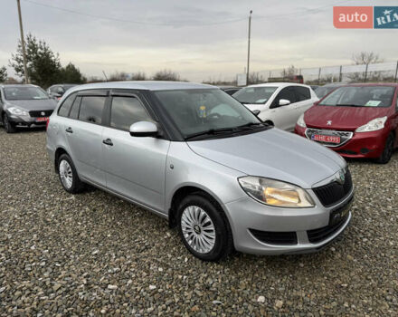 Сірий Шкода Фабія, об'ємом двигуна 1.6 л та пробігом 233 тис. км за 5500 $, фото 1 на Automoto.ua
