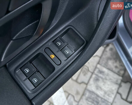 Серый Шкода Фабия, объемом двигателя 1.2 л и пробегом 161 тыс. км за 6600 $, фото 22 на Automoto.ua