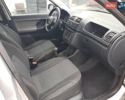 Серый Шкода Фабия, объемом двигателя 1.39 л и пробегом 181 тыс. км за 6350 $, фото 8 на Automoto.ua