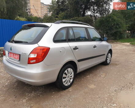 Сірий Шкода Фабія, об'ємом двигуна 1.39 л та пробігом 181 тис. км за 6350 $, фото 4 на Automoto.ua