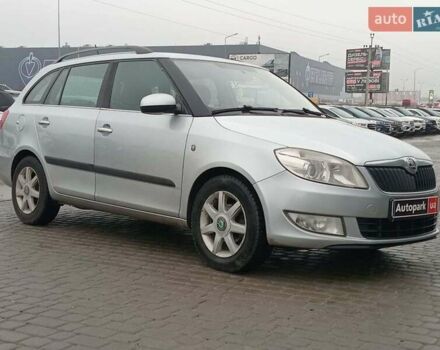 Серый Шкода Фабия, объемом двигателя 1.6 л и пробегом 304 тыс. км за 5490 $, фото 1 на Automoto.ua