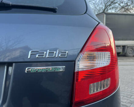 Сірий Шкода Фабія, об'ємом двигуна 1.2 л та пробігом 300 тис. км за 4399 $, фото 39 на Automoto.ua