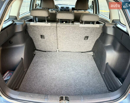 Сірий Шкода Фабія, об'ємом двигуна 1.2 л та пробігом 199 тис. км за 5000 $, фото 24 на Automoto.ua