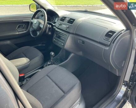 Сірий Шкода Фабія, об'ємом двигуна 1.2 л та пробігом 146 тис. км за 7999 $, фото 24 на Automoto.ua