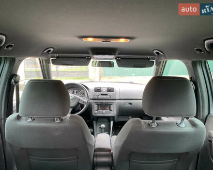 Серый Шкода Фабия, объемом двигателя 1.4 л и пробегом 219 тыс. км за 8000 $, фото 21 на Automoto.ua