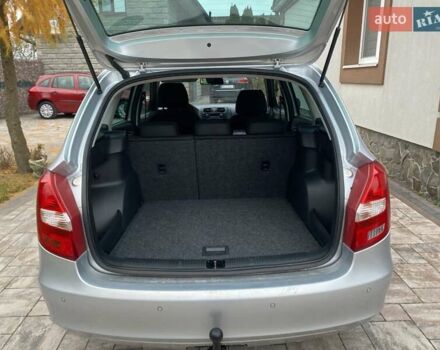 Сірий Шкода Фабія, об'ємом двигуна 1.2 л та пробігом 222 тис. км за 7200 $, фото 17 на Automoto.ua