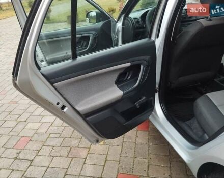 Серый Шкода Фабия, объемом двигателя 1.6 л и пробегом 270 тыс. км за 4950 $, фото 12 на Automoto.ua