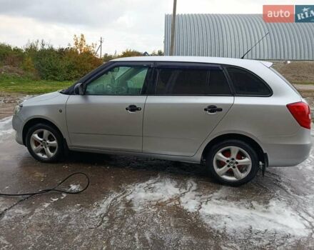 Серый Шкода Фабия, объемом двигателя 1.6 л и пробегом 254 тыс. км за 6200 $, фото 2 на Automoto.ua