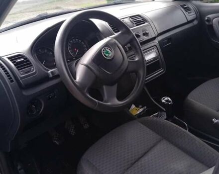 Сірий Шкода Фабія, об'ємом двигуна 1.2 л та пробігом 185 тис. км за 4650 $, фото 22 на Automoto.ua