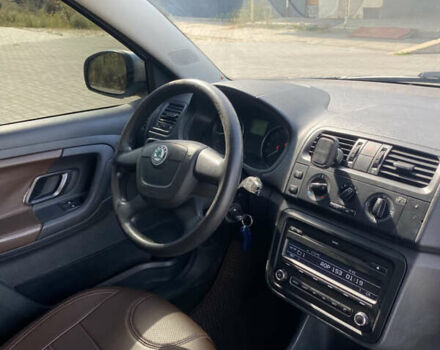 Сірий Шкода Фабія, об'ємом двигуна 1.39 л та пробігом 259 тис. км за 5800 $, фото 10 на Automoto.ua