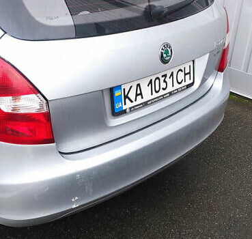 Серый Шкода Фабия, объемом двигателя 1.39 л и пробегом 170 тыс. км за 2100 $, фото 3 на Automoto.ua