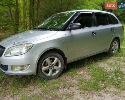 Серый Шкода Фабия, объемом двигателя 1.6 л и пробегом 254 тыс. км за 6200 $, фото 10 на Automoto.ua