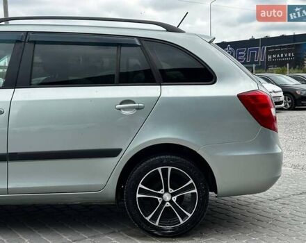 Шкода Фабия 2012 в Львове на Automoto.ua Серый Шкода Фабия, объемом двигателя 1.6 л и пробегом 267 тыс. км за 7190 $, фото 5 на Automoto.ua