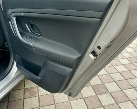 Серый Шкода Фабия, объемом двигателя 1.2 л и пробегом 148 тыс. км за 6900 $, фото 14 на Automoto.ua