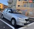 Сірий Шкода Фабія, об'ємом двигуна 1.39 л та пробігом 80 тис. км за 5655 $, фото 1 на Automoto.ua