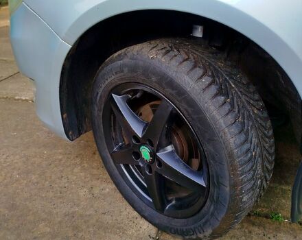 Сірий Шкода Фабія, об'ємом двигуна 1.2 л та пробігом 160 тис. км за 4800 $, фото 7 на Automoto.ua