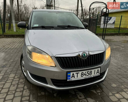 Серый Шкода Фабия, объемом двигателя 1.6 л и пробегом 250 тыс. км за 5999 $, фото 23 на Automoto.ua