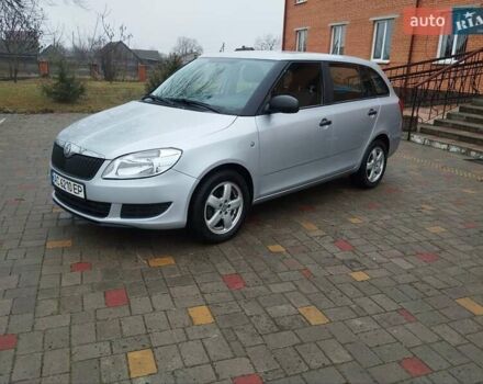 Серый Шкода Фабия, объемом двигателя 1.6 л и пробегом 270 тыс. км за 4950 $, фото 8 на Automoto.ua