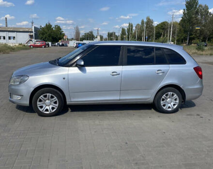 Сірий Шкода Фабія, об'ємом двигуна 1.39 л та пробігом 259 тис. км за 5800 $, фото 3 на Automoto.ua