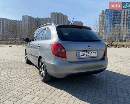 Серый Шкода Фабия, объемом двигателя 1.2 л и пробегом 269 тыс. км за 4900 $, фото 14 на Automoto.ua